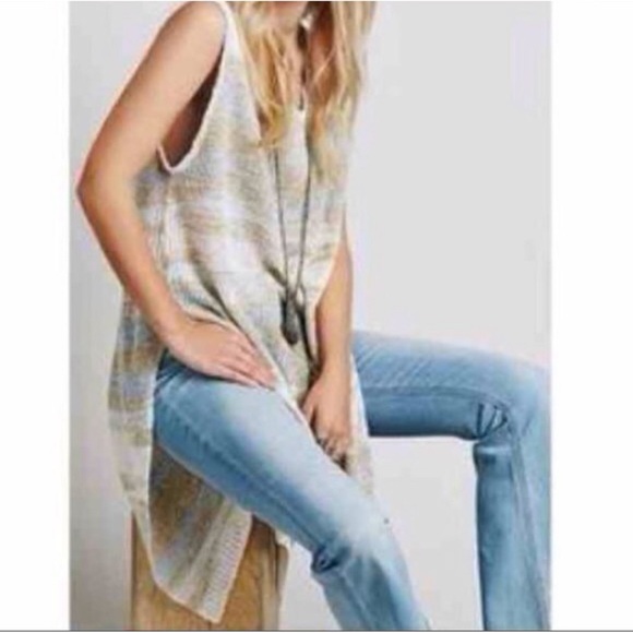 Free People Always Sunny Days Knit Tunic Top NWT - S - Picture 5 of 13